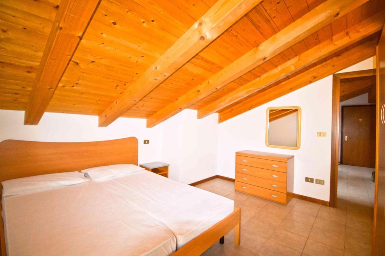 Condominio Carnelos ليدو دي يسولو المظهر الخارجي الصورة