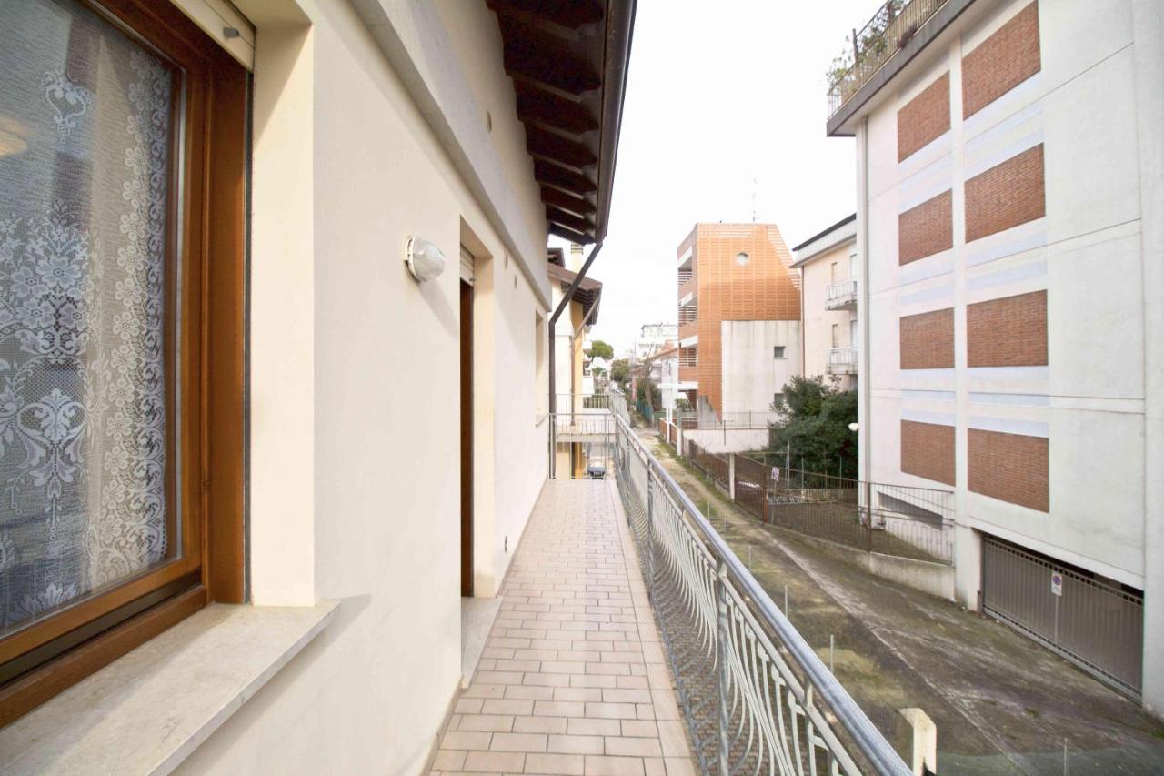 Condominio Carnelos ليدو دي يسولو المظهر الخارجي الصورة