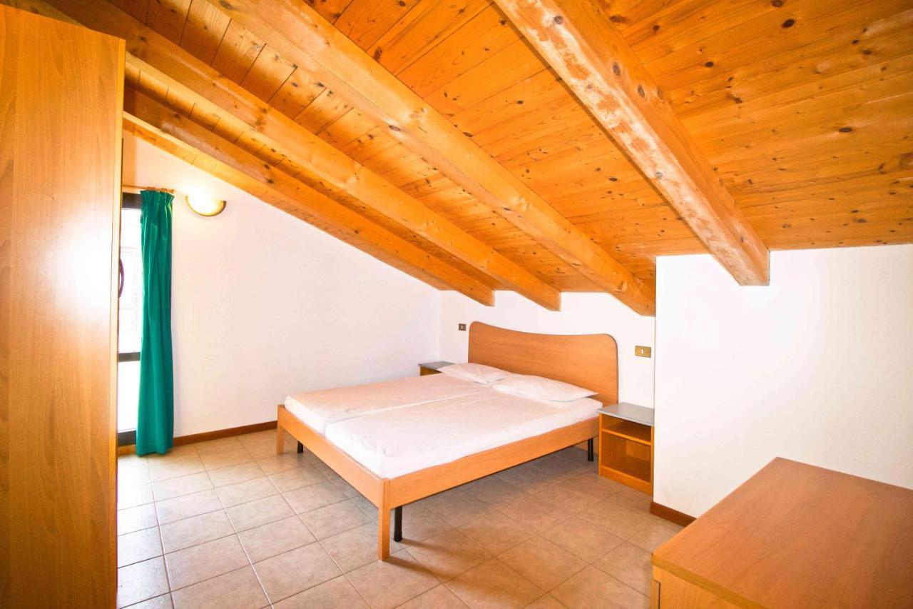 Condominio Carnelos ليدو دي يسولو المظهر الخارجي الصورة