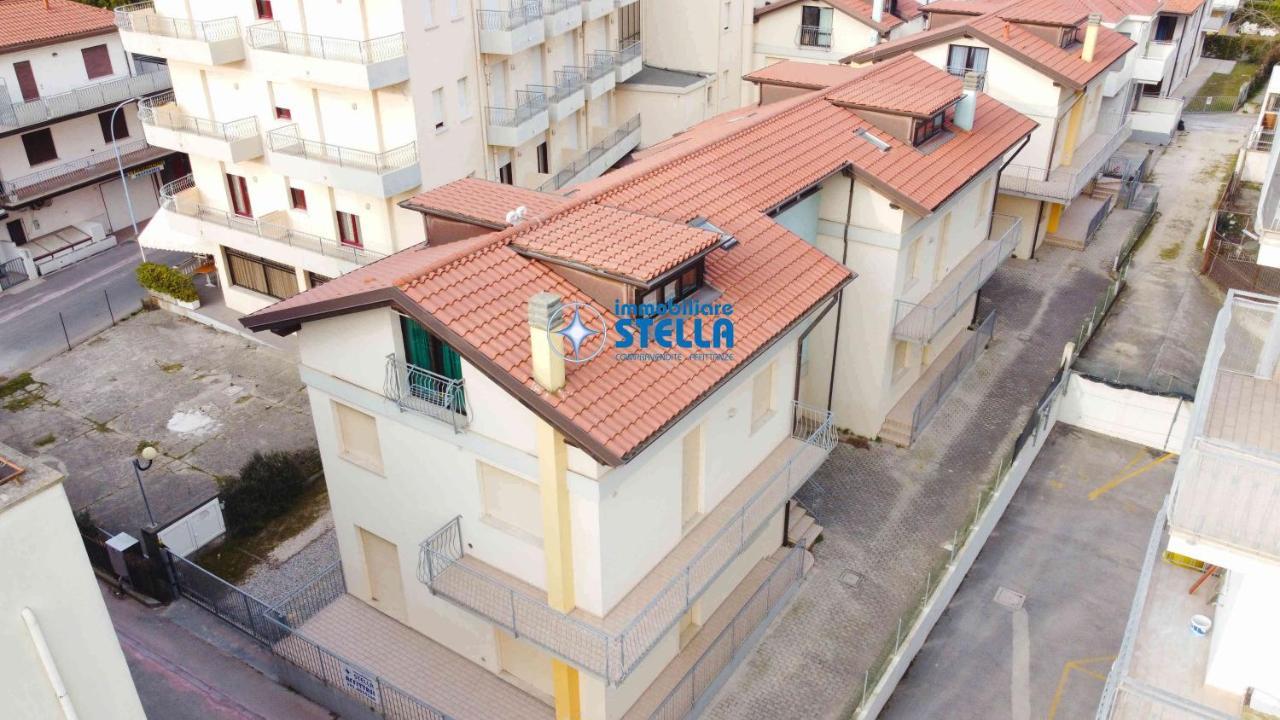Condominio Carnelos ليدو دي يسولو المظهر الخارجي الصورة